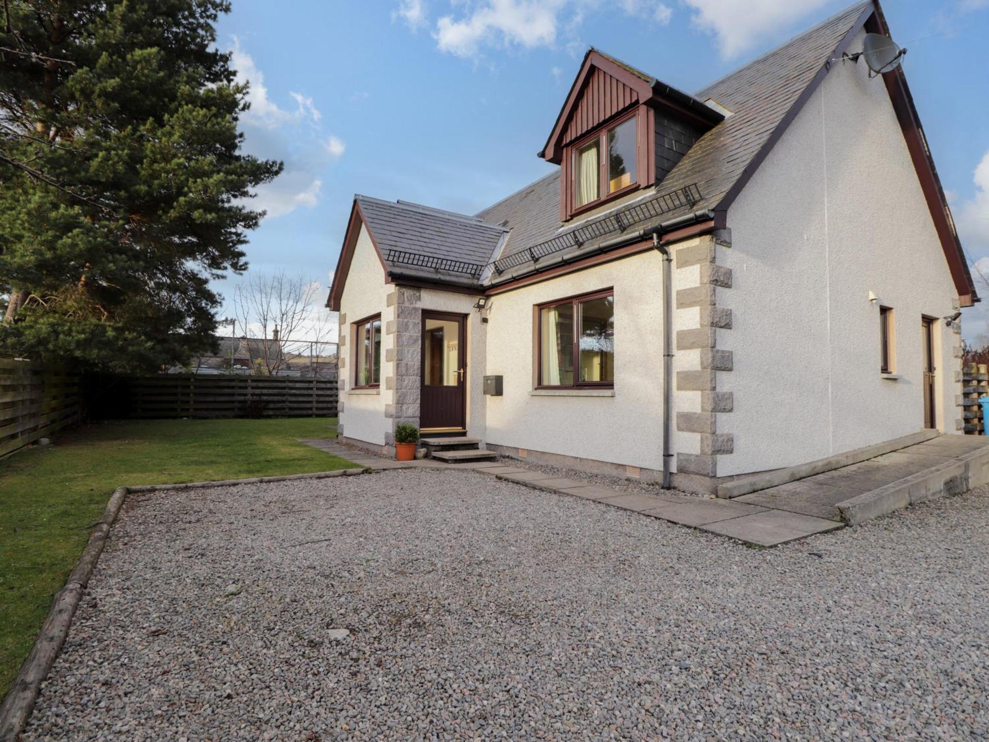 Bruach Gorm Cottage Grantown-on-Spey Exterior photo